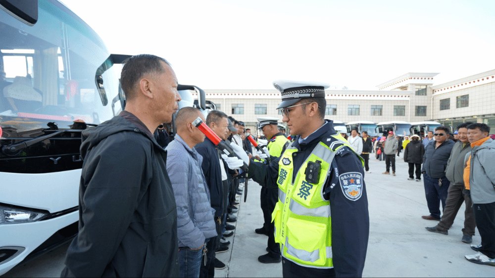 智能推荐: